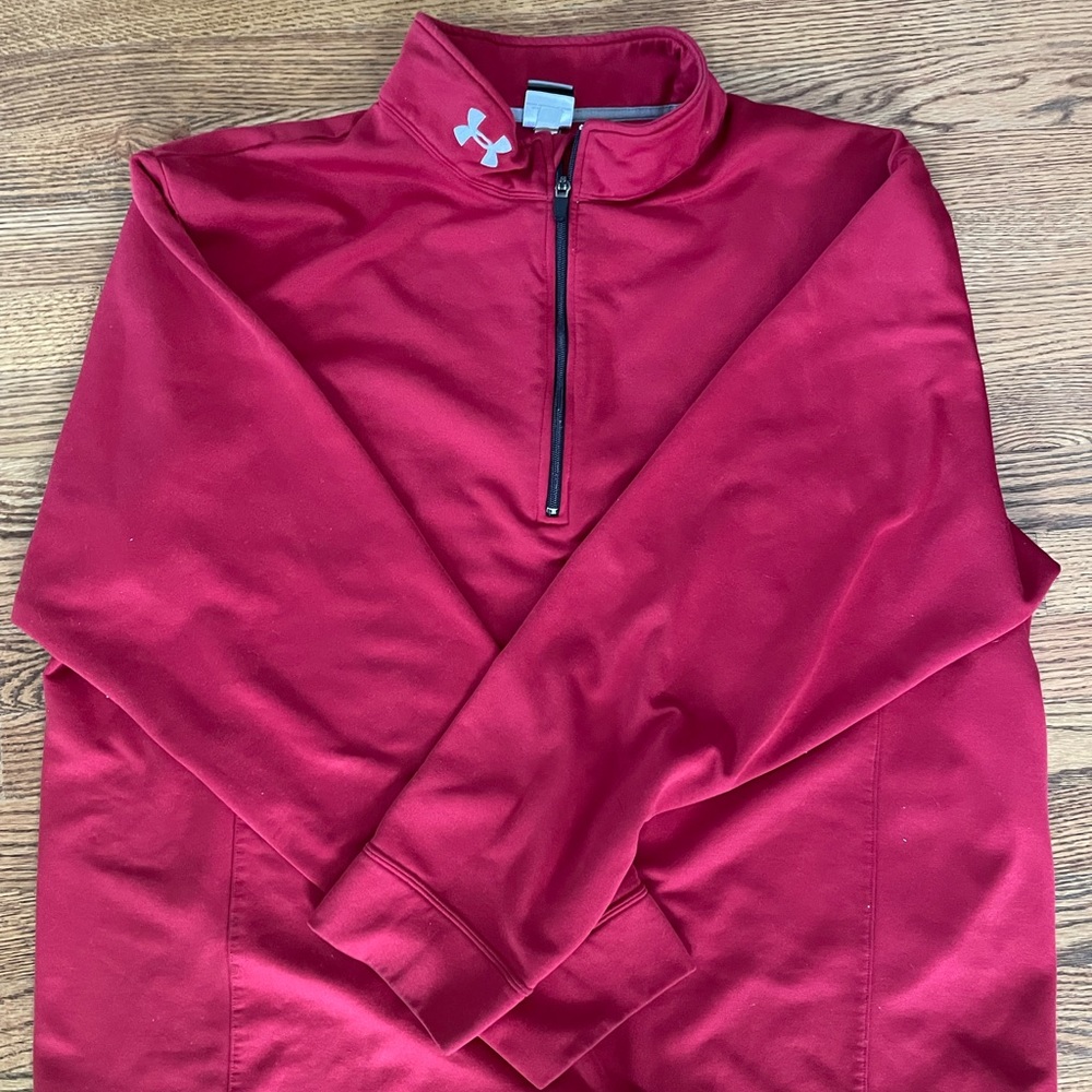 Men’s Under Armour maroon quarter zip